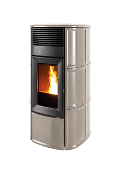 SUITE - Stufa a pellet ecologica, stile classico, versione idro, certificata 5 stelle AriaPULITA™